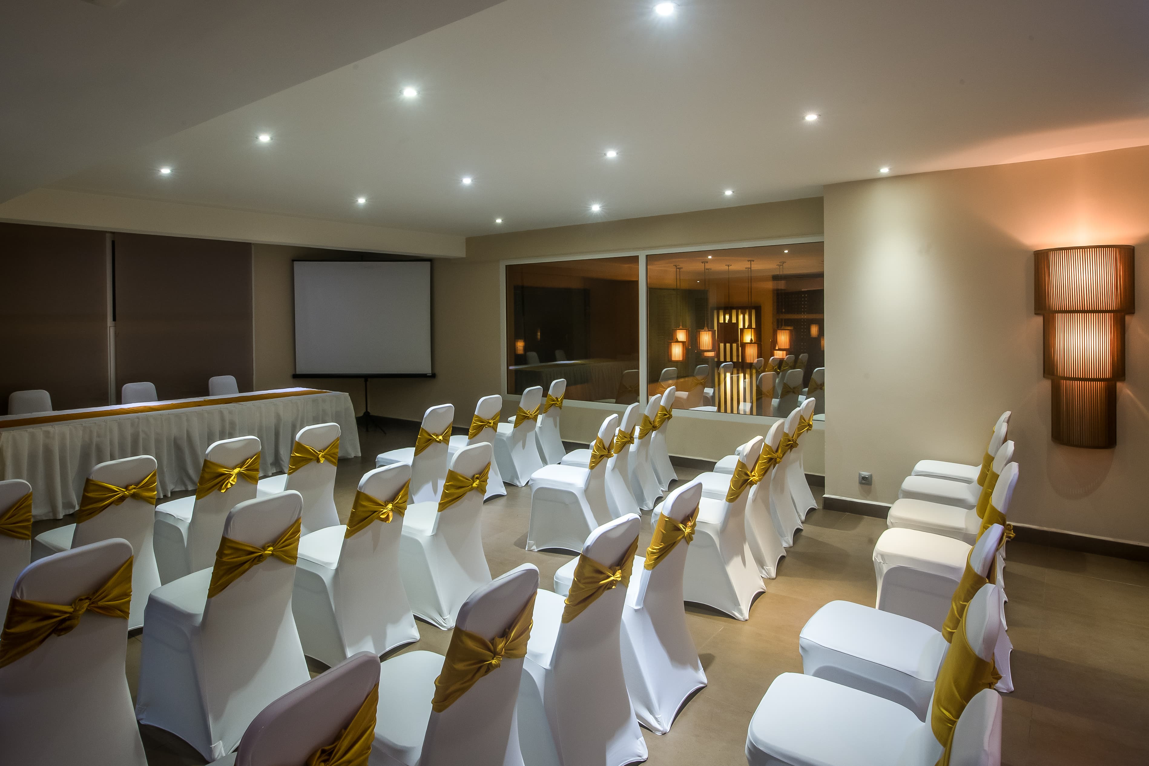 Salle 5 évenements Calypso Tamatave